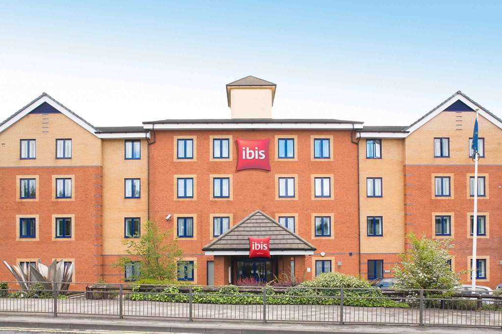 Готель Ibis Cardiff Gate - International Business Park Екстер'єр фото