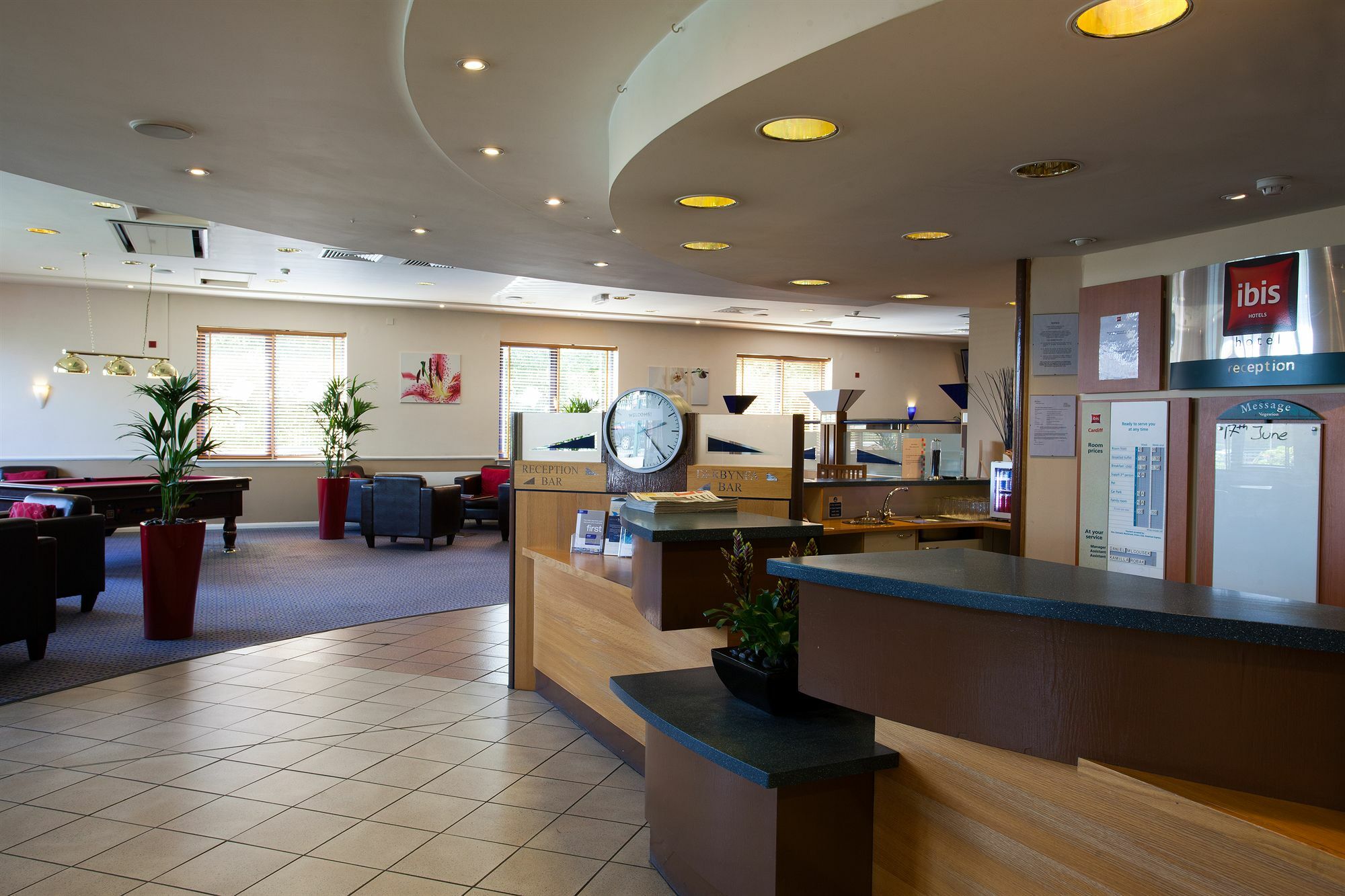 Готель Ibis Cardiff Gate - International Business Park Екстер'єр фото